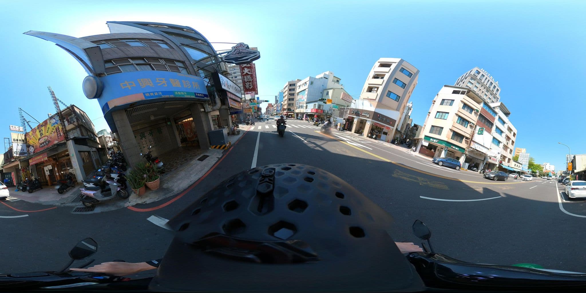 Street view near Hotel A．台南 ( 聖禾大飯店 ), Tainan — © irvinfly (CC BY-SA · Mapillary)