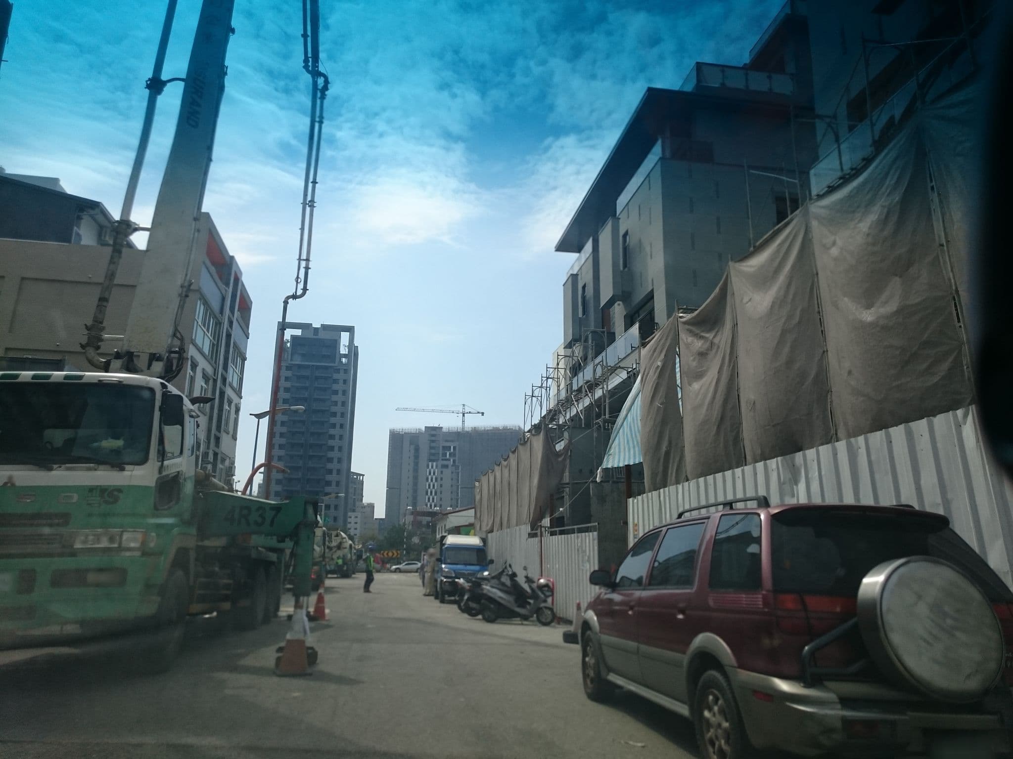 Street view near HOTEL Z, Taichung — © littlebtc (CC BY-SA · Mapillary)