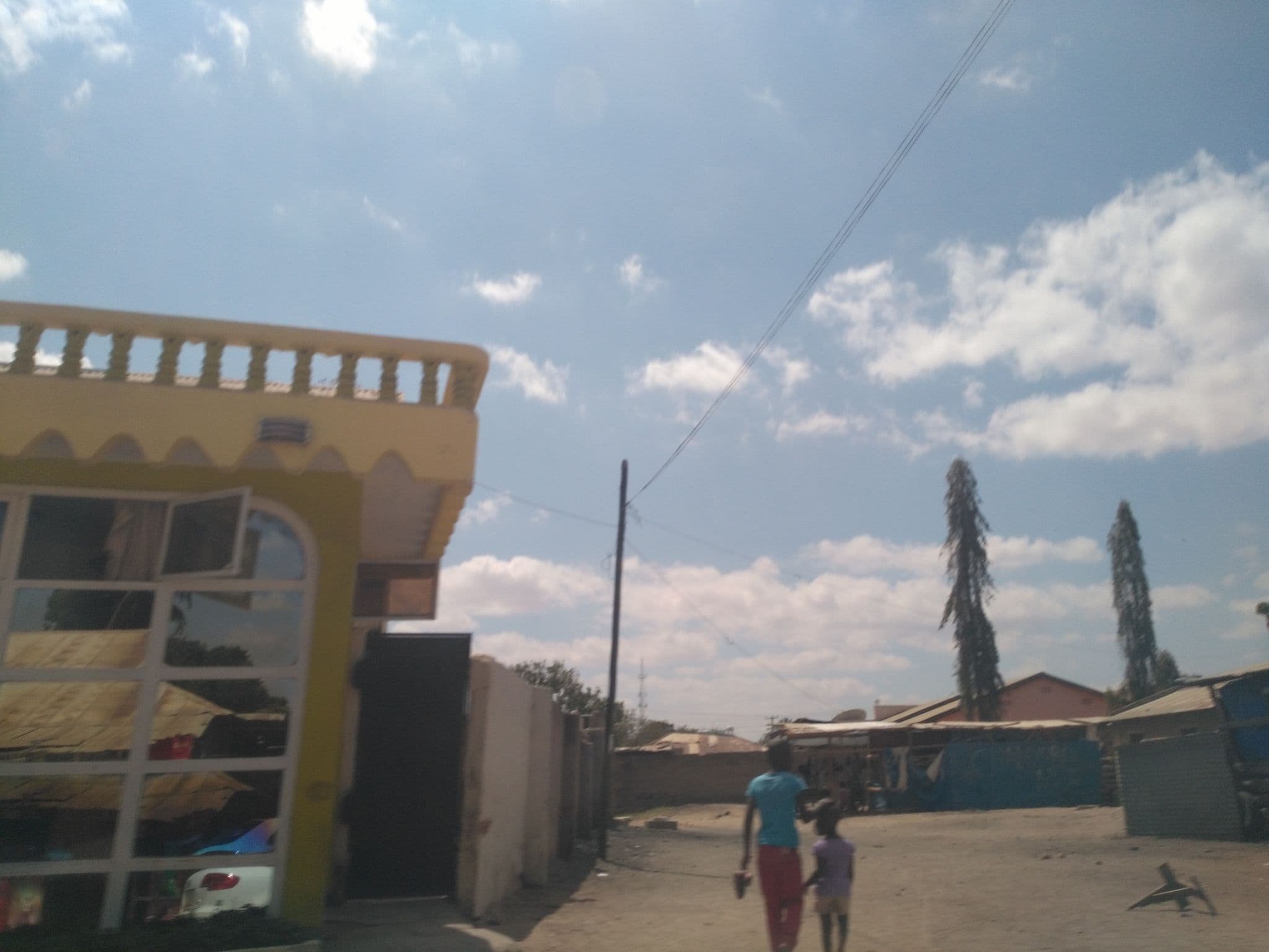 Street view near Kalihadya Lodge, Dodoma