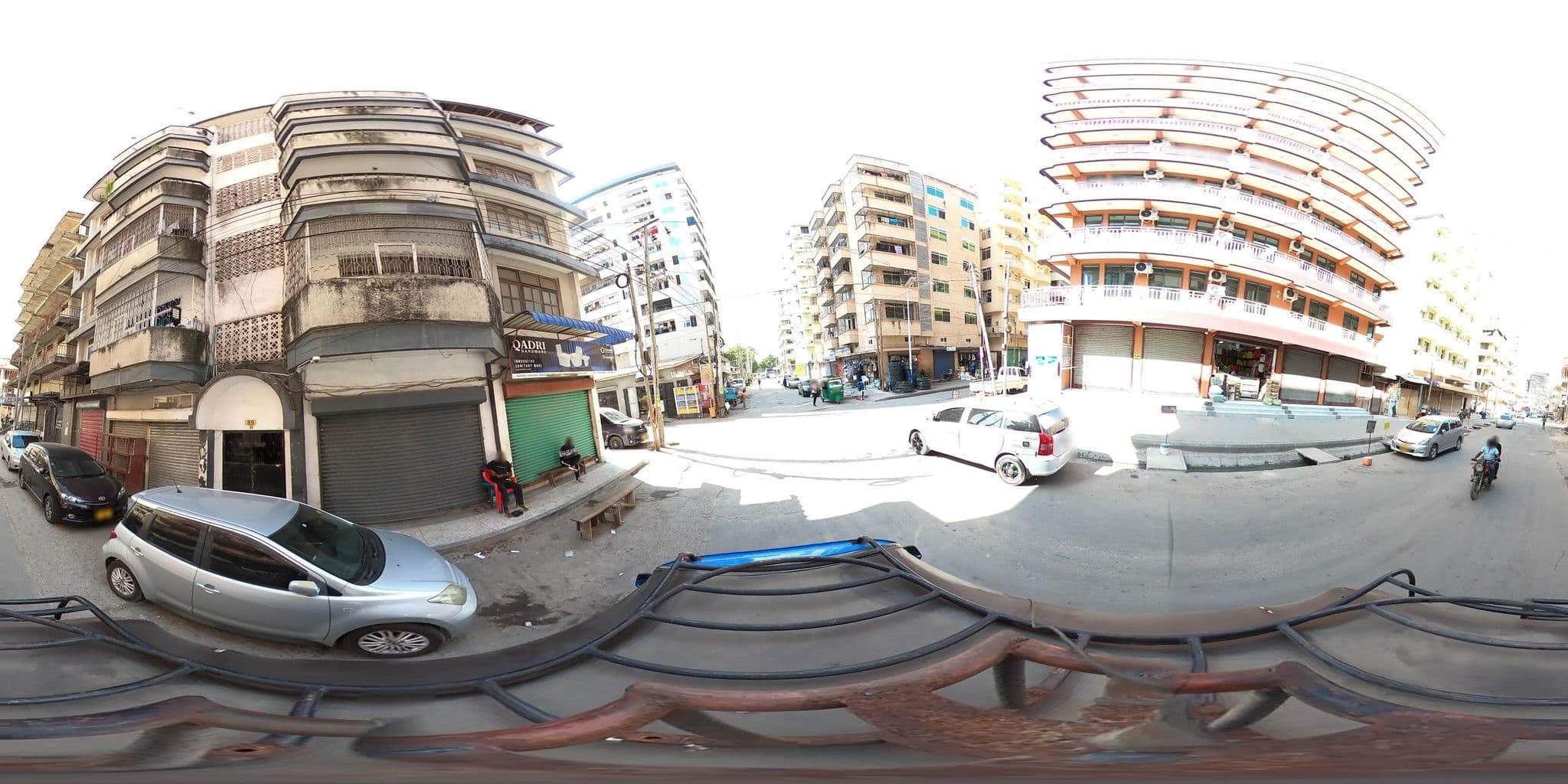 Street view near Kilungeja Hotel, Dar es Salaam
