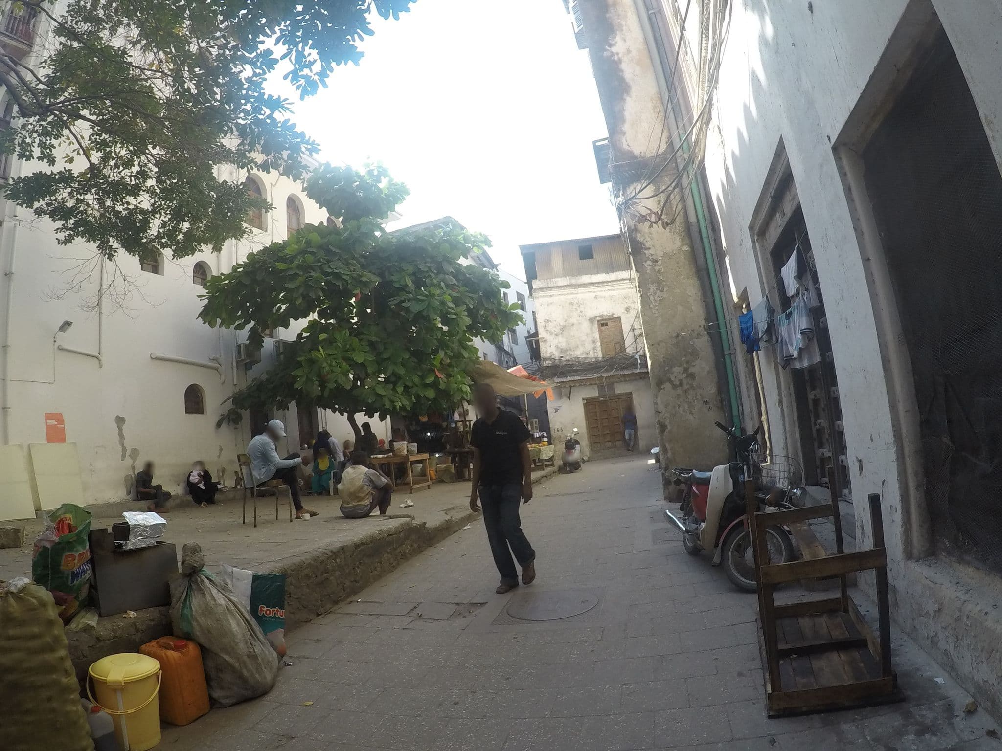 Street view near Bottoms Up, Zanzibar — © chrisbeddow (CC BY-SA · Mapillary)