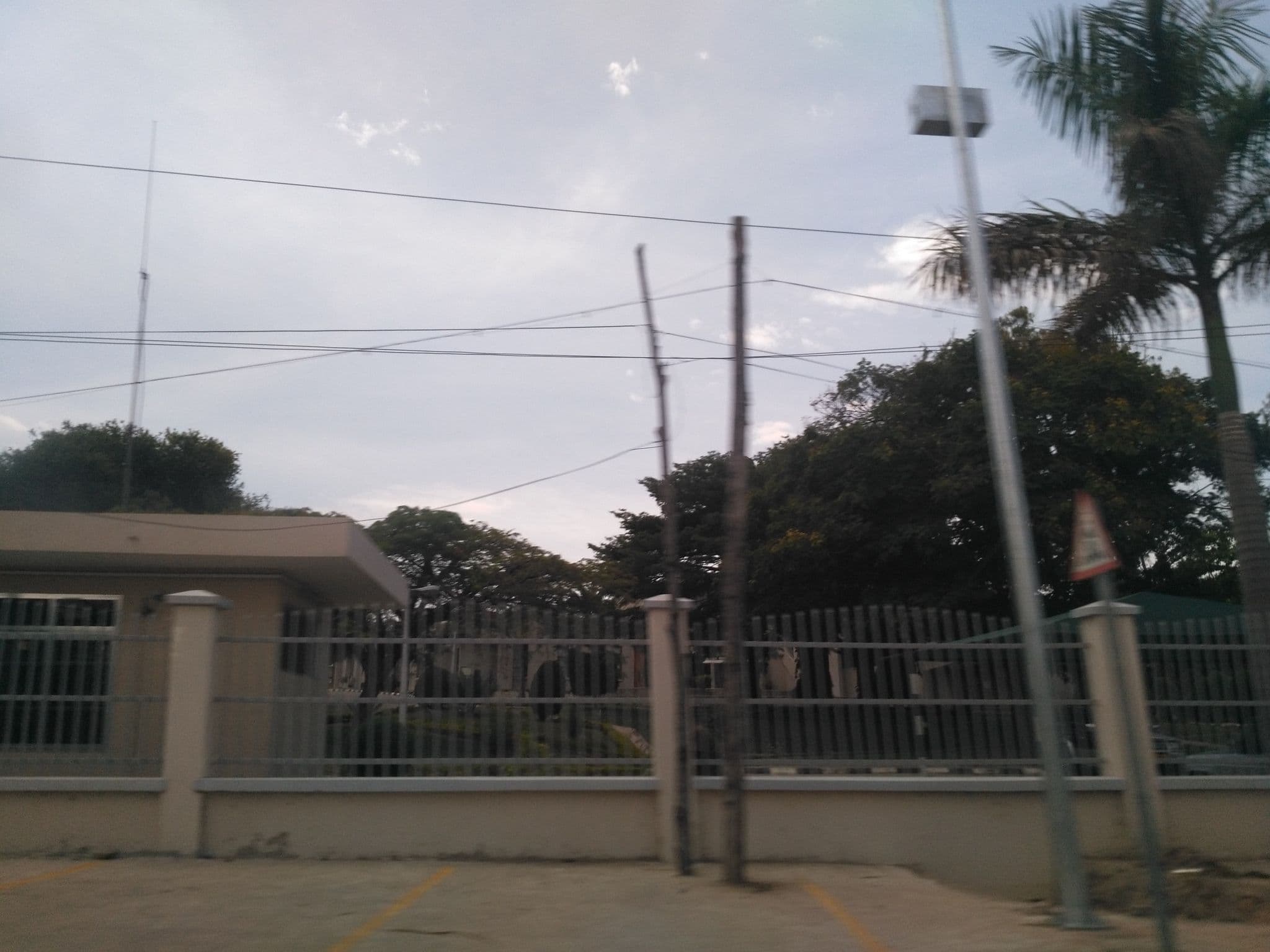 Street view near Jackie's Bar and Grill, Mwanza