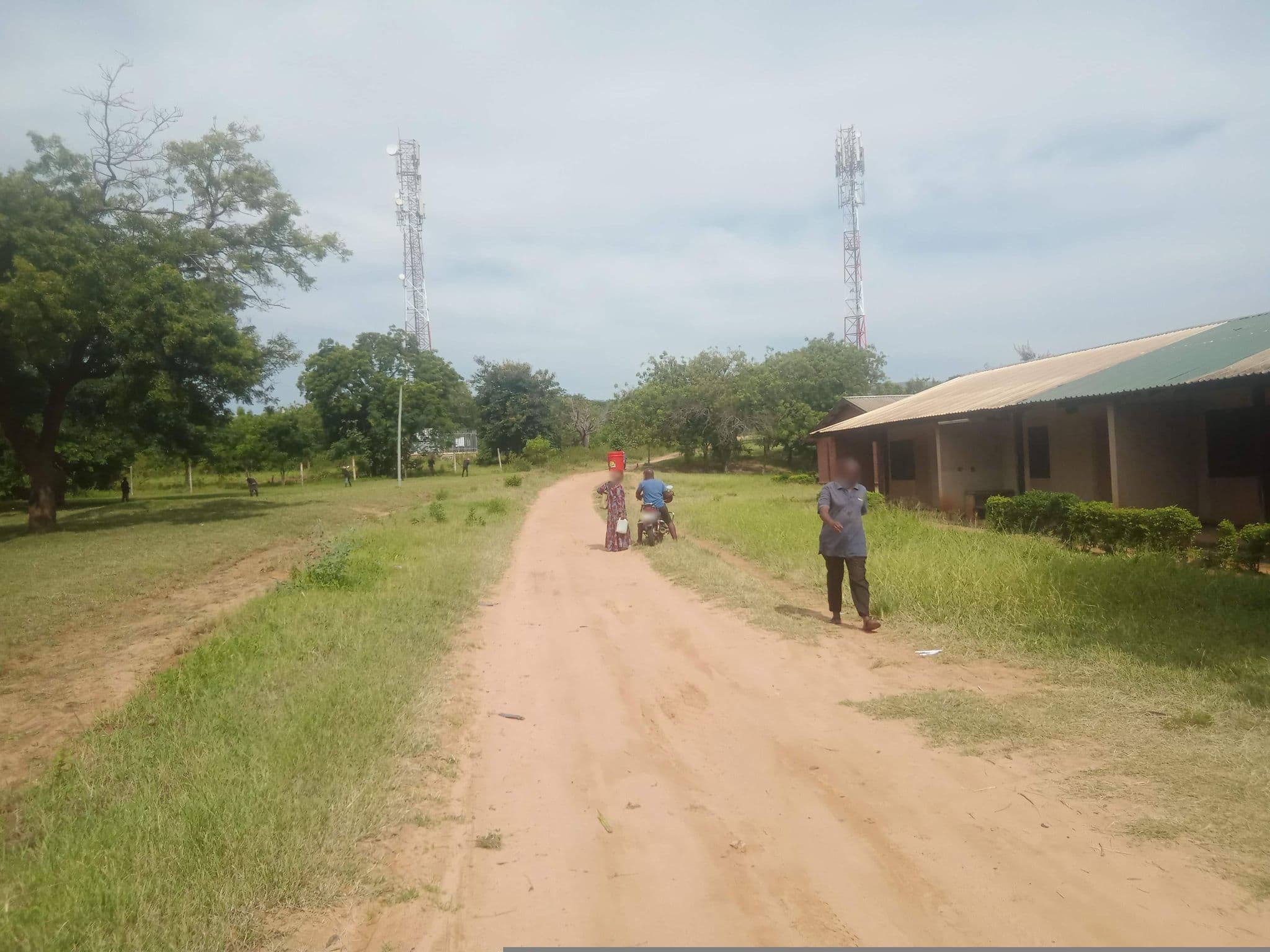 Street view near unit 4 block C, Morogoro — © MIYASU2025 (CC BY-SA · Mapillary)