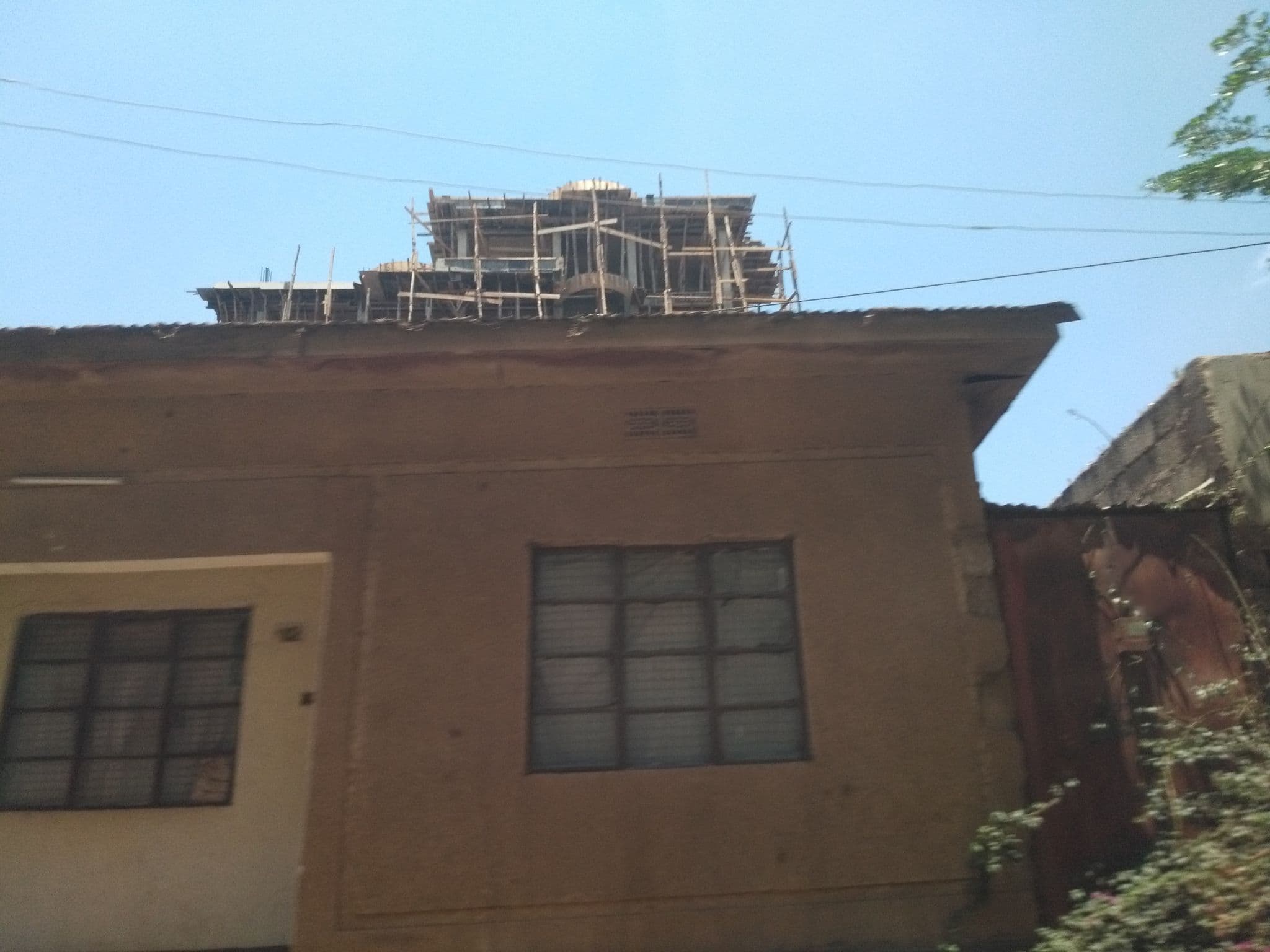 Street view near Senator Hotel, Arusha — © ralebipim (CC BY-SA · Mapillary)