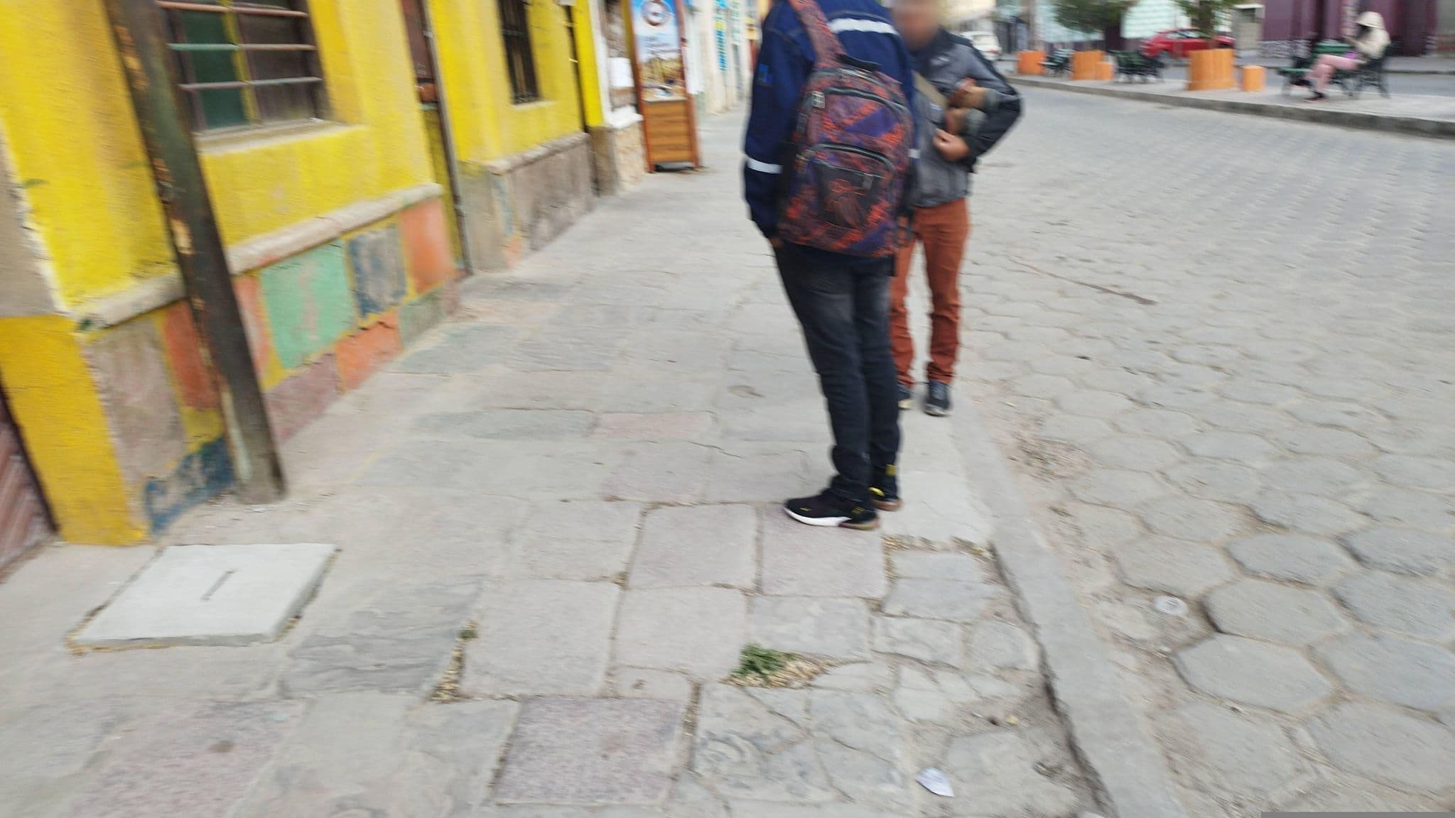 Street view near Le Ciel d'Uyuni, Uyuni — © rodolfovar (CC BY-SA · Mapillary)