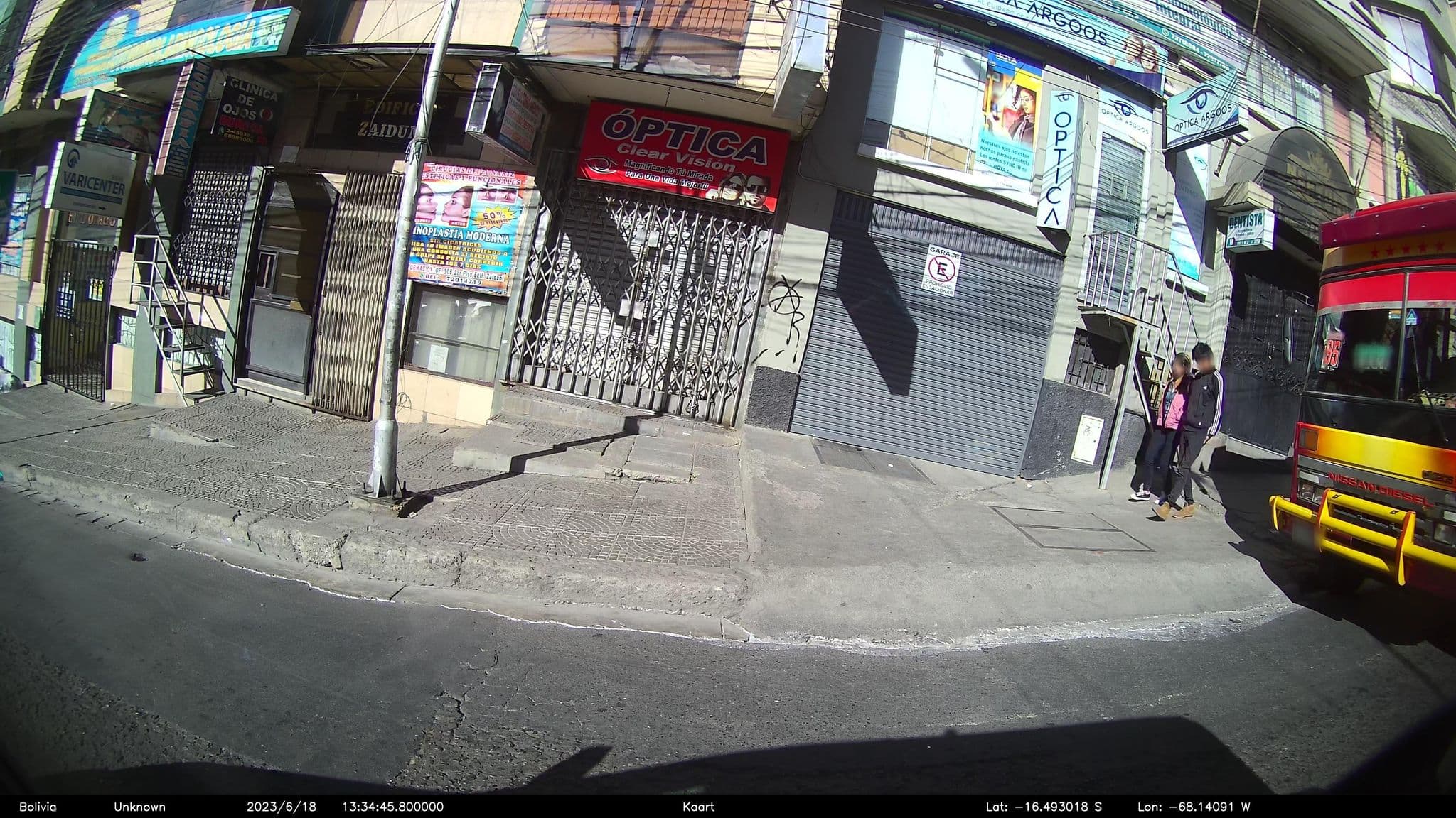 Street view near Alojamiento Amarete, La Paz