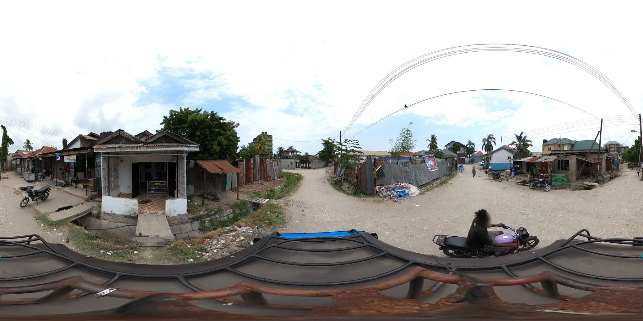 Street view near Makikomba Guest House, Magomeni