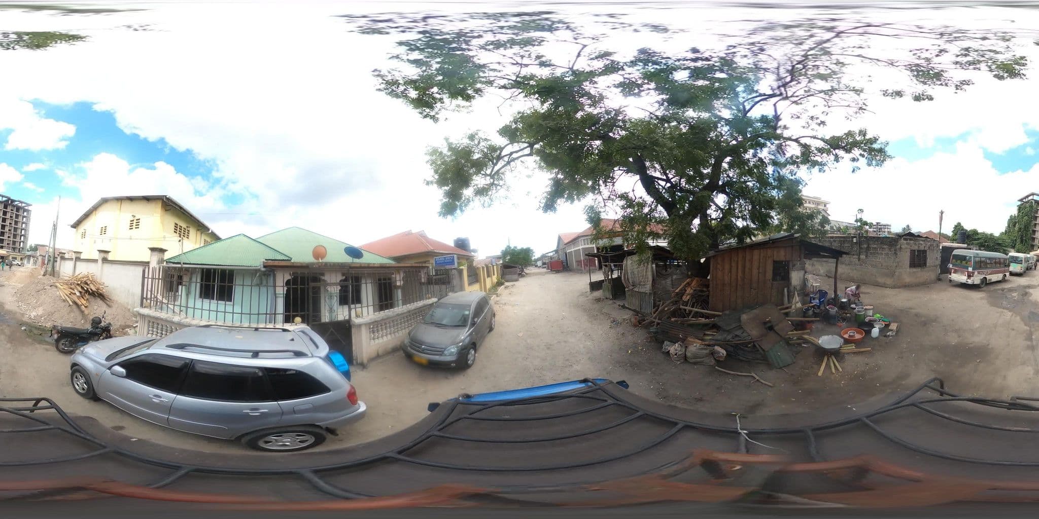 Street view near Blue Sky Guest House, Dar es Salaam