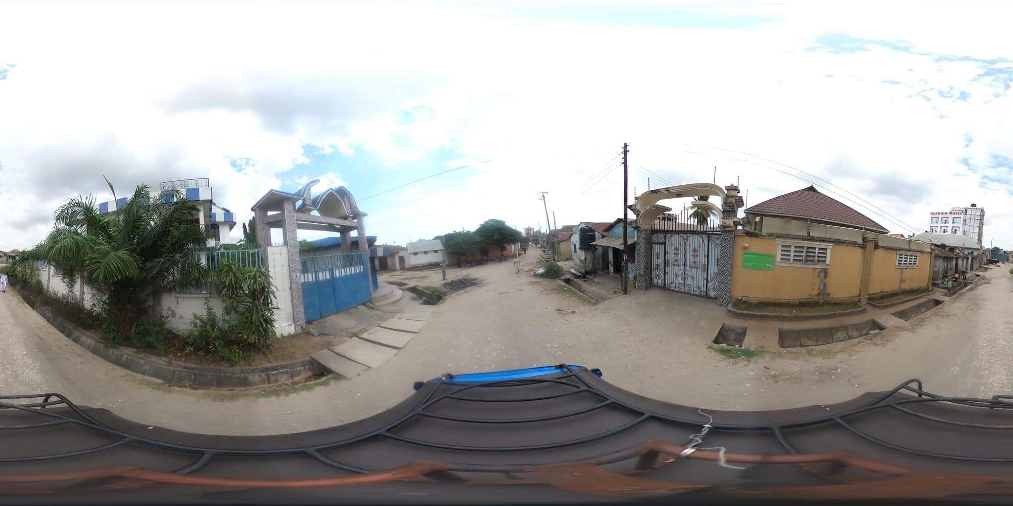 Street view near Sewa Guest, Dar es Salaam
