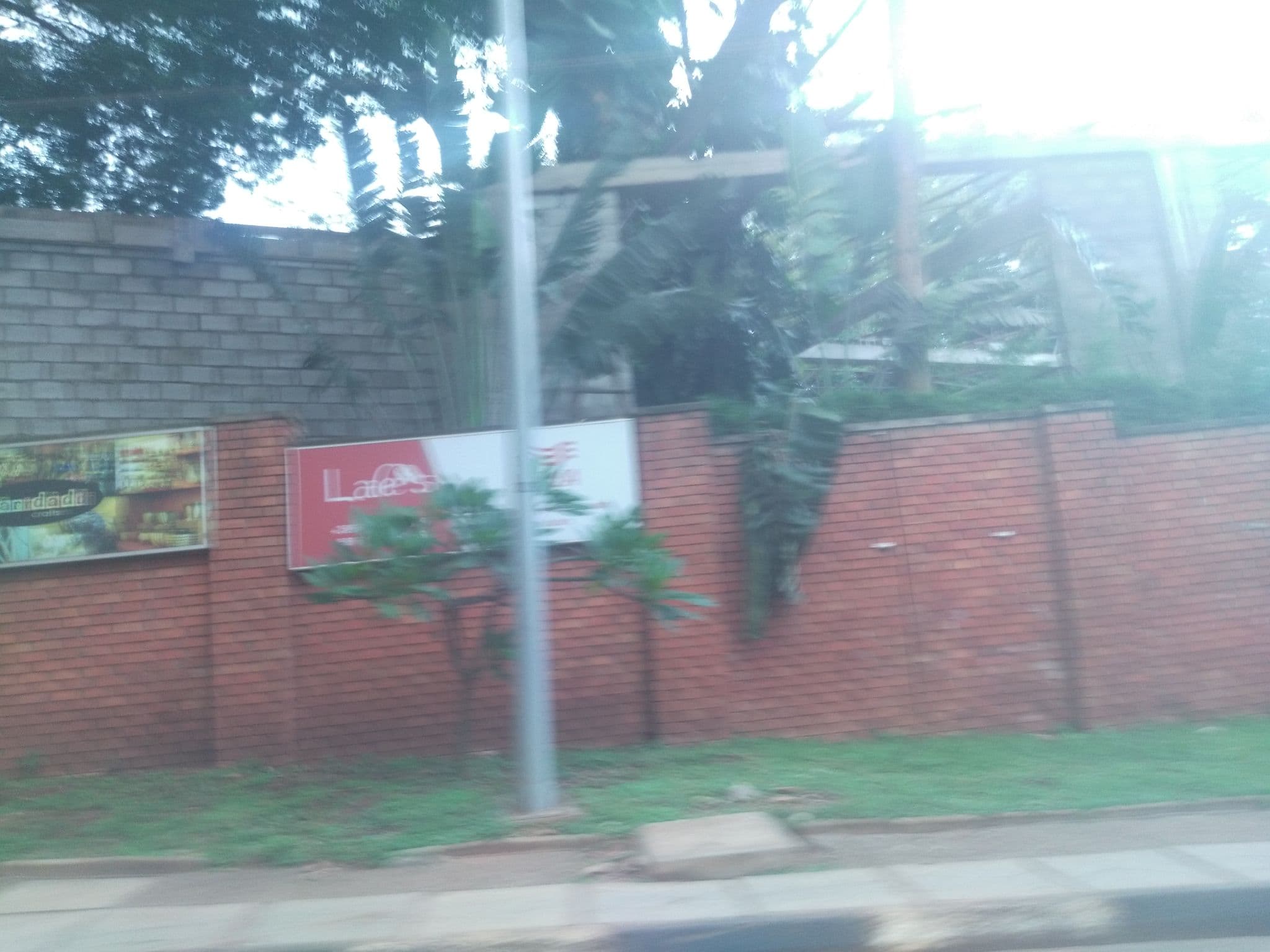 Street view near Imperial Royale Hotel, Kampala