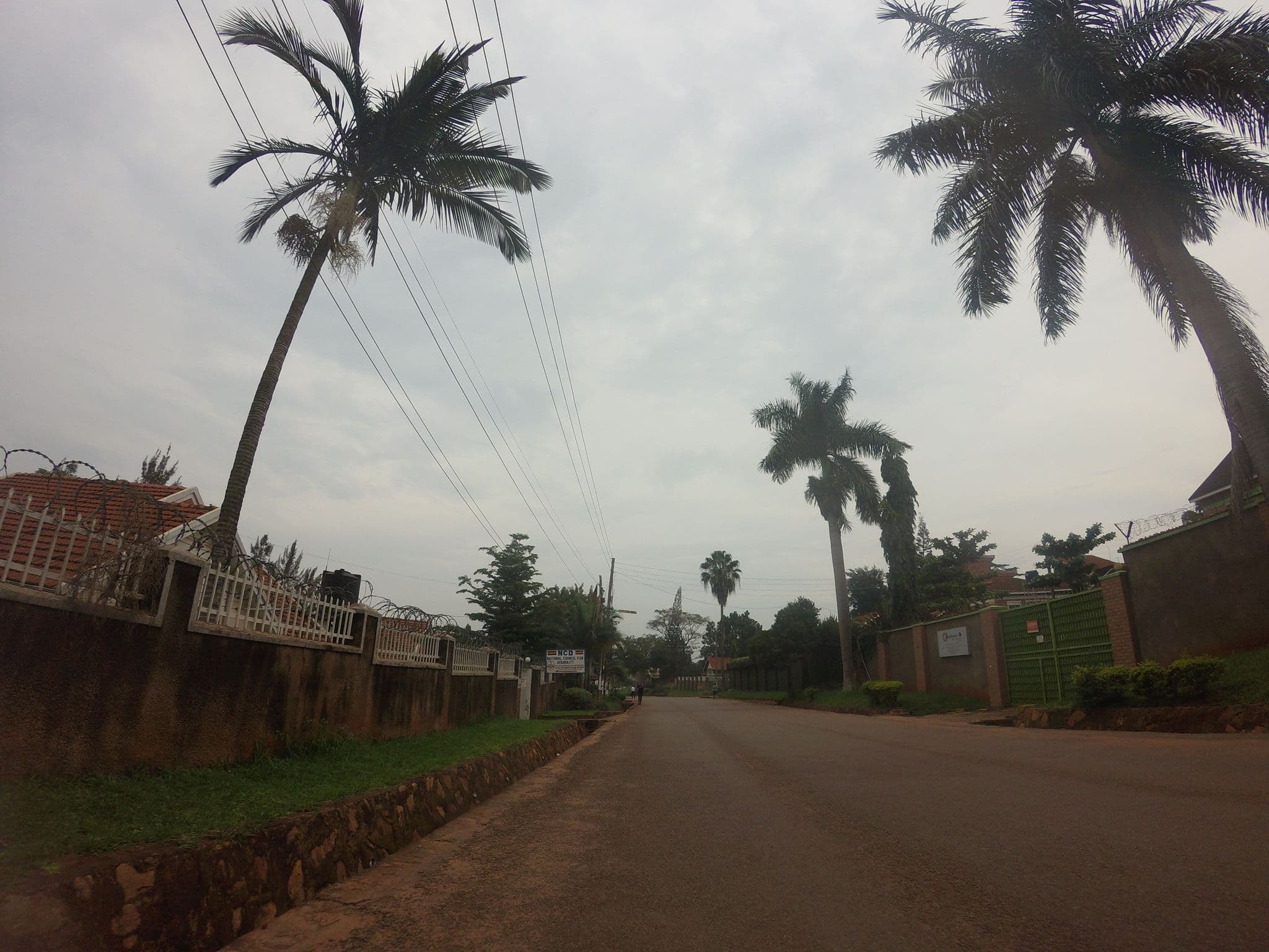 Street view near Ntinda Close Motel, Kireka — © shamillah (CC BY-SA · Mapillary)