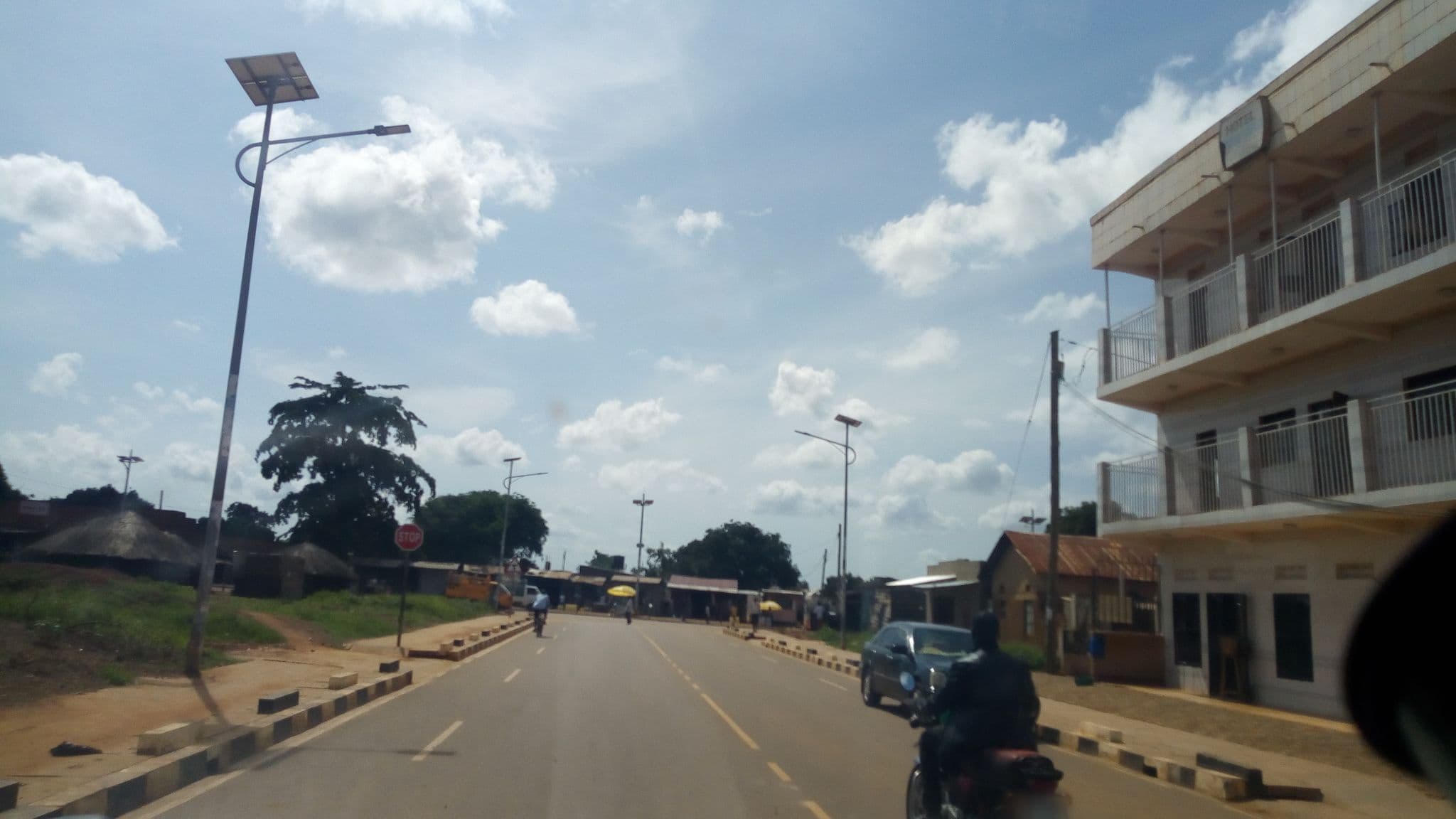 Street view near Hotel Diamond Complex, Gulu — © klain890 (CC BY-SA · Mapillary)
