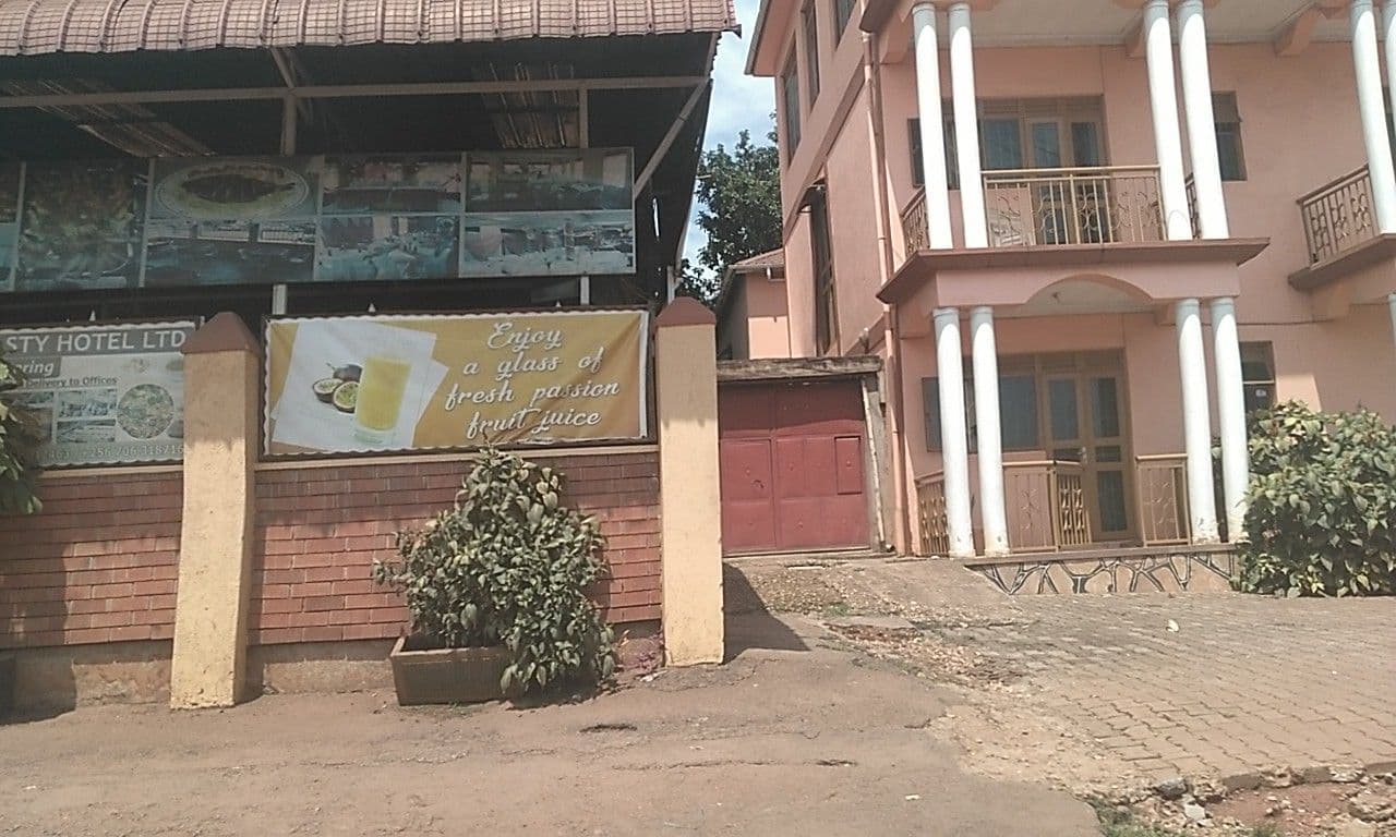 Street view near Millennium Dynasty Hotel, Kampala