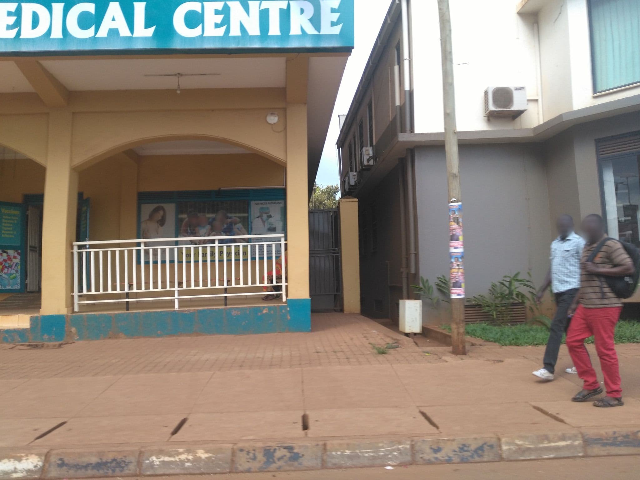 Street view near Jinja City Hotel, Jinja — © ralebipim (CC BY-SA · Mapillary)