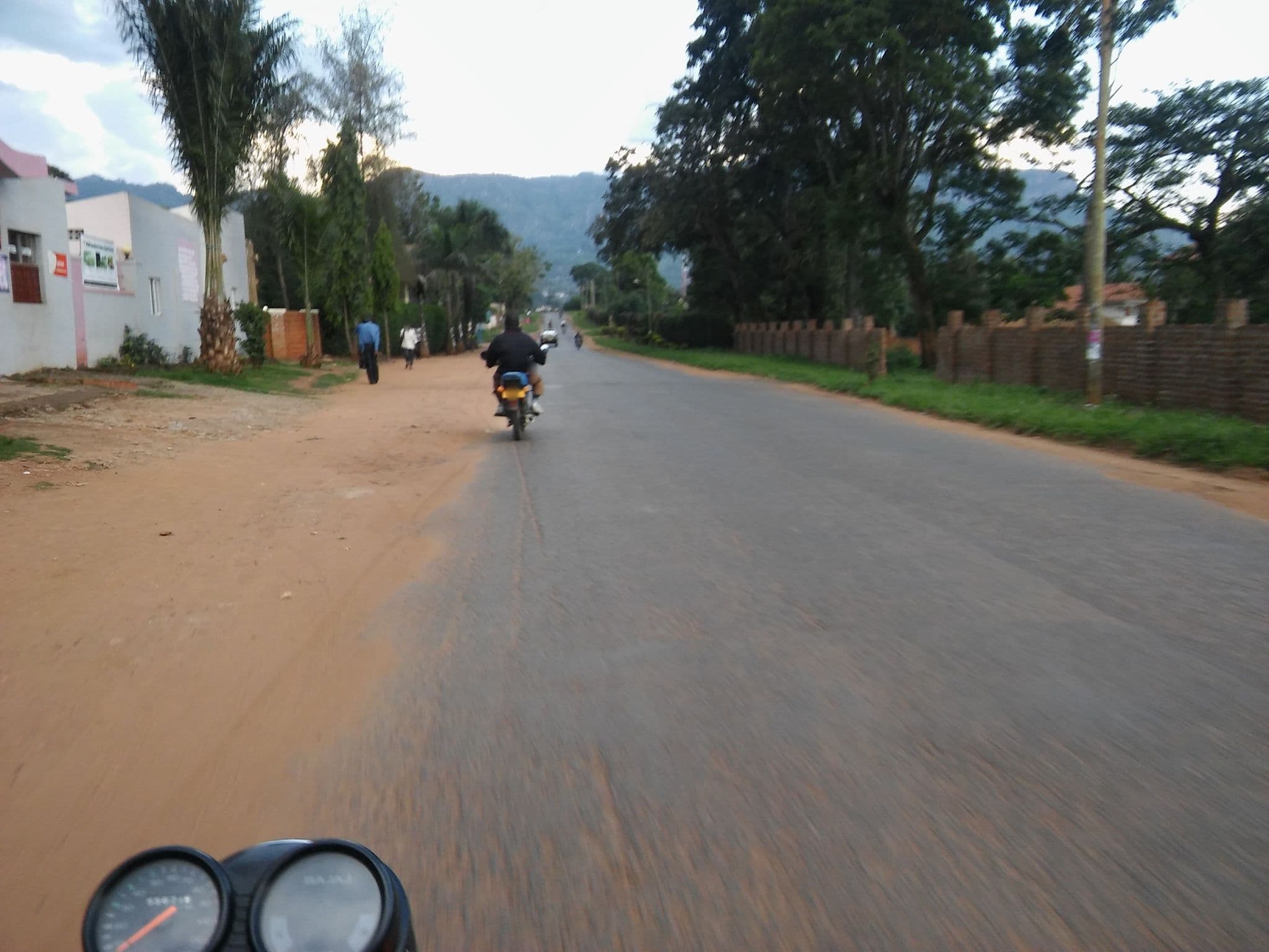 Street view near R&R Guest House, Mbale — © hills95 (CC BY-SA · Mapillary)