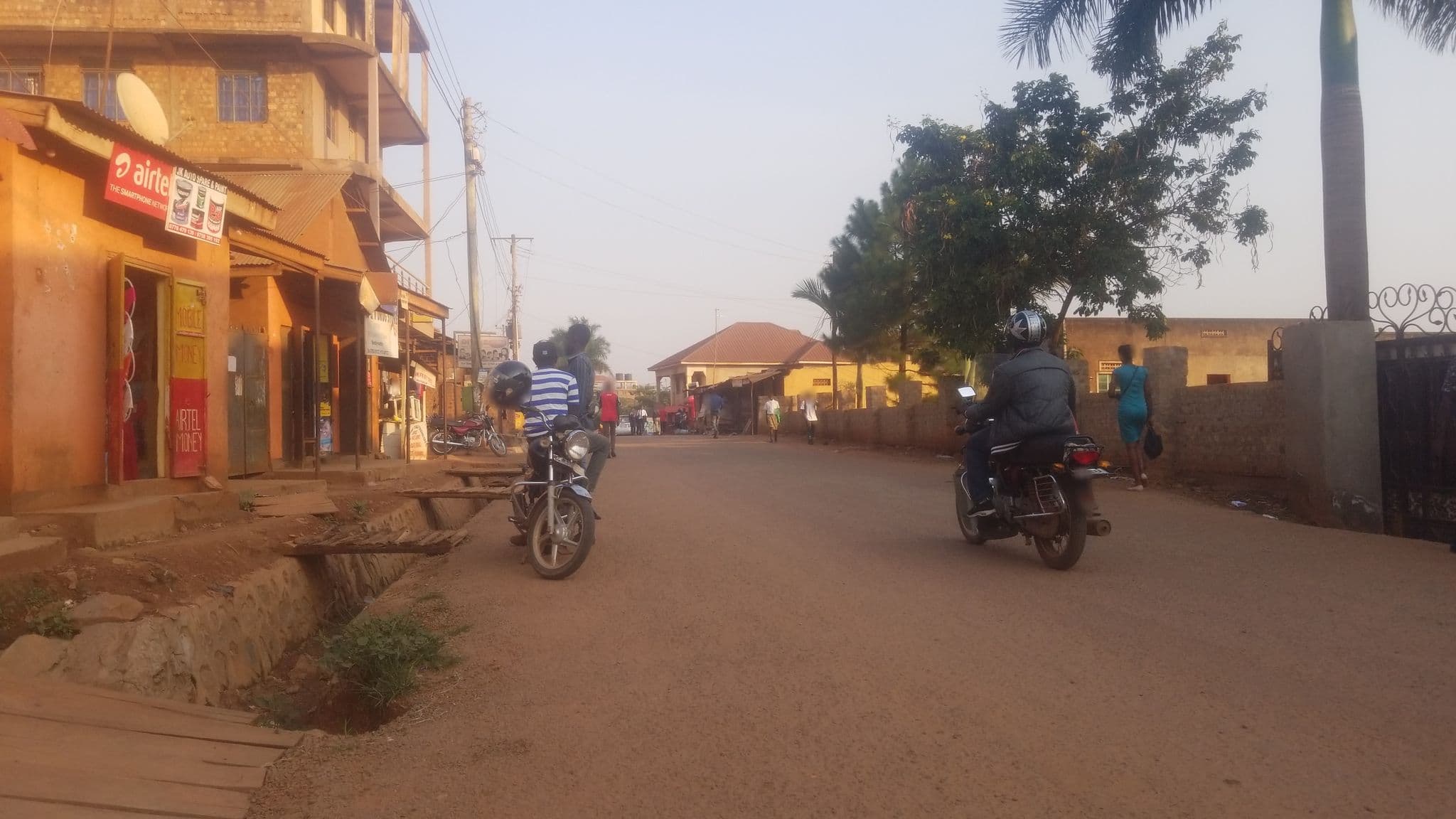 Street view near Jerusalem Hostel, Kampala