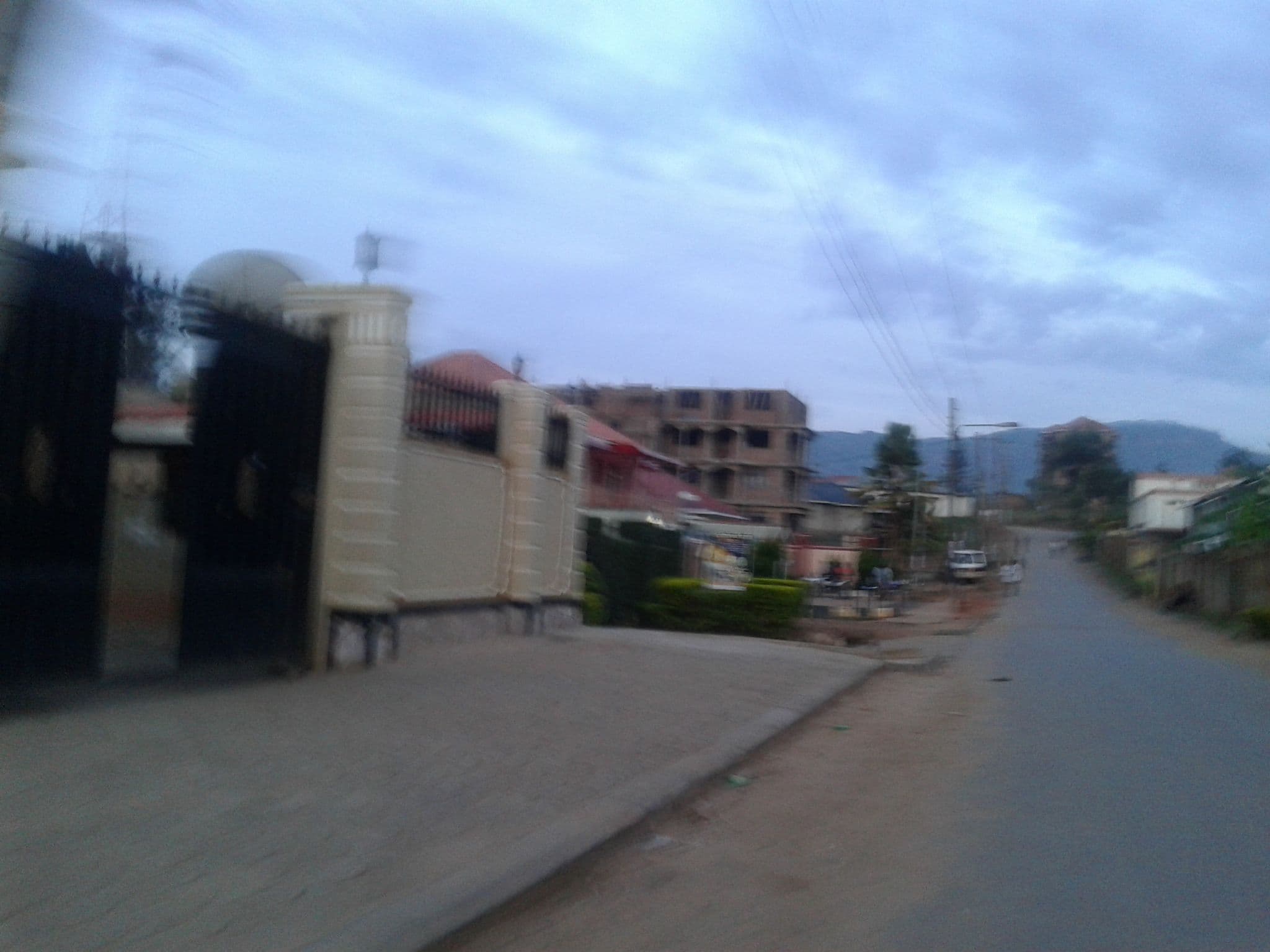 Street view near Chrysolite Hotel, Mbale — © mutenyo (CC BY-SA · Mapillary)