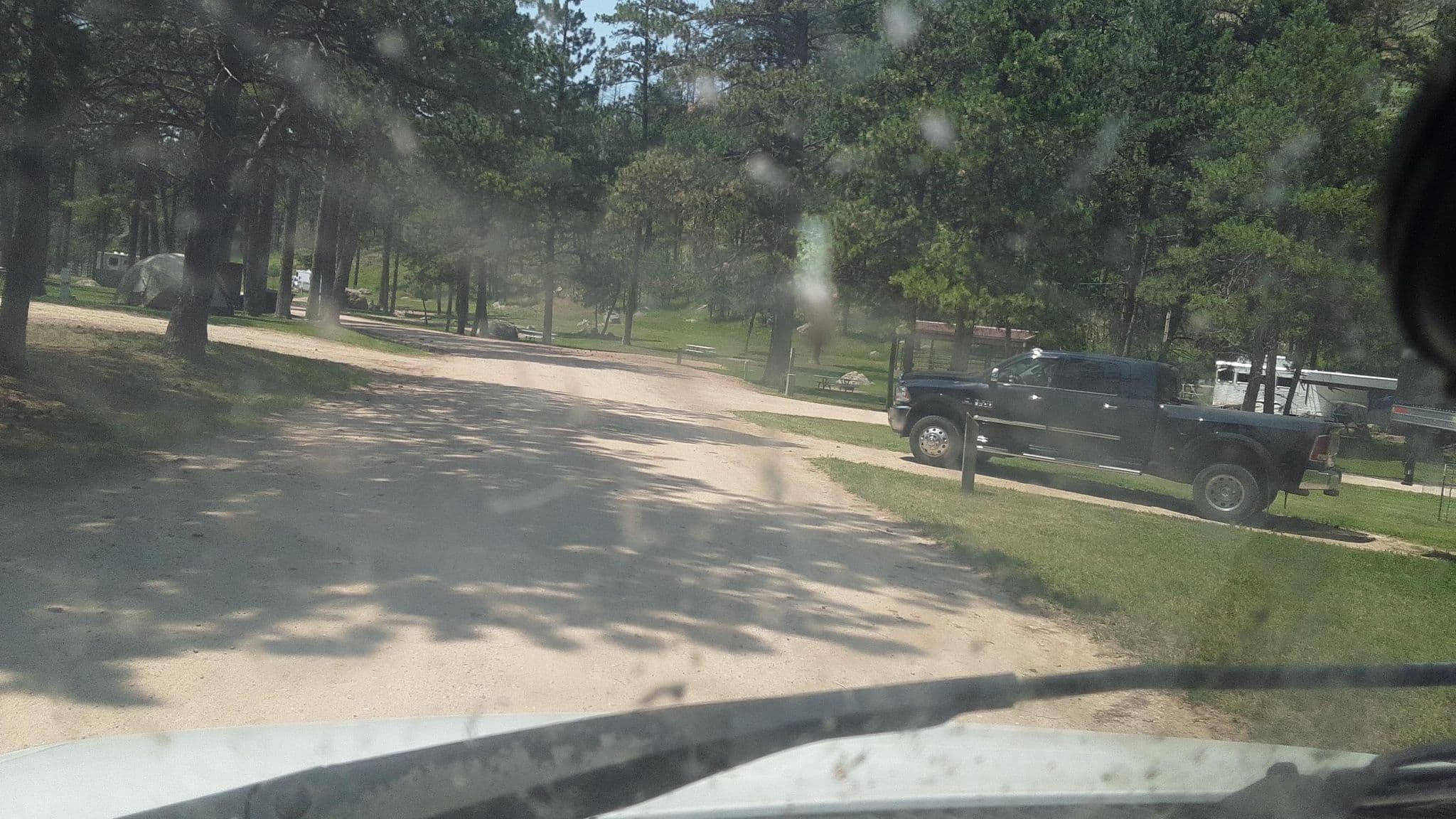 Street view near FRENCH CREEK HORSE CG, Custer — © jbthemilker (CC BY-SA · Mapillary)