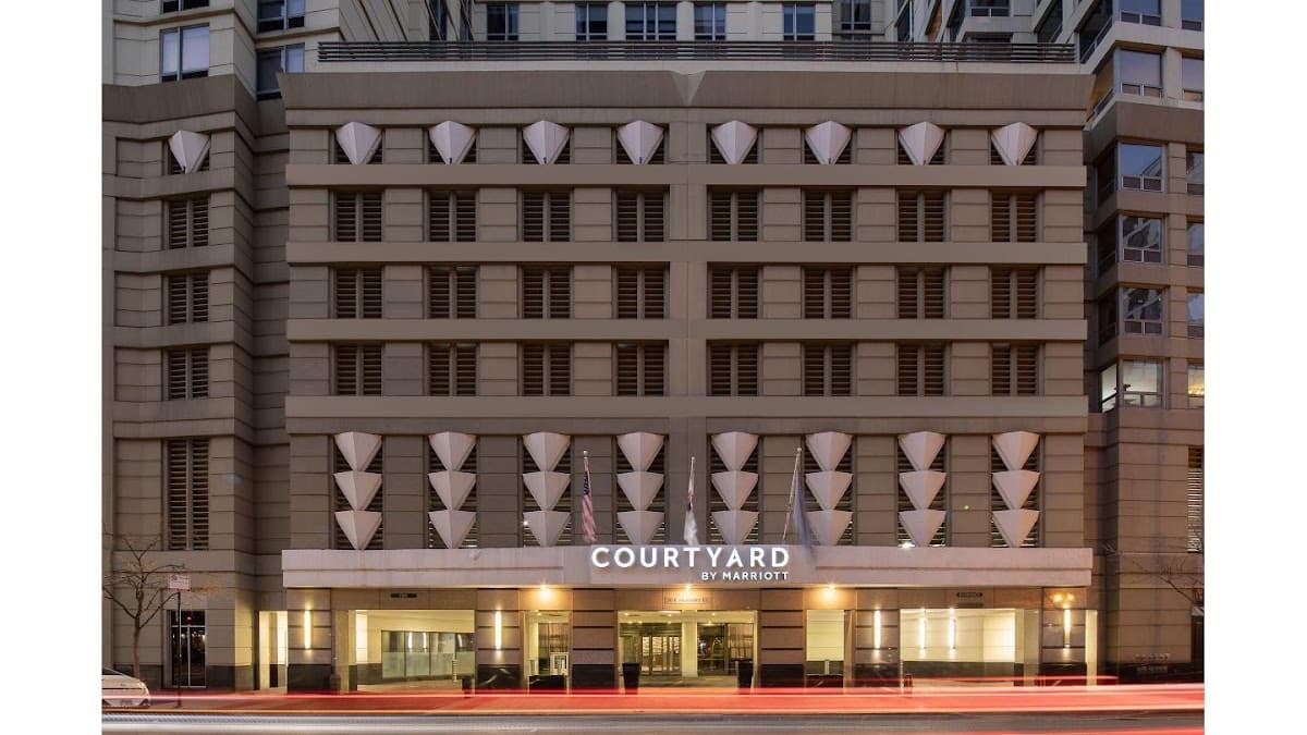 Courtyard Chicago Downtown/River North, Hotel in Chicago Loop
