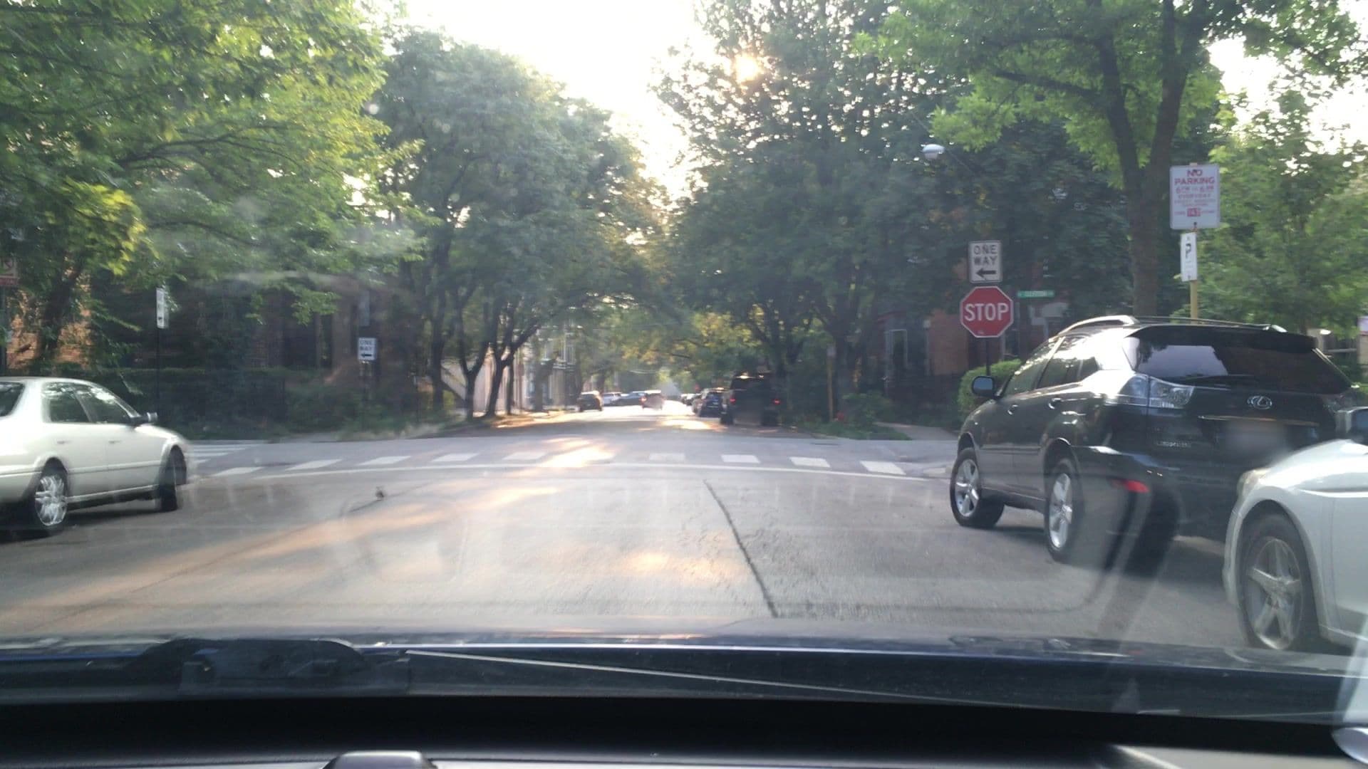 Street view near City Scene Bed & Breakfast, Lincoln Park — © lvl5 (CC BY-SA · Mapillary)