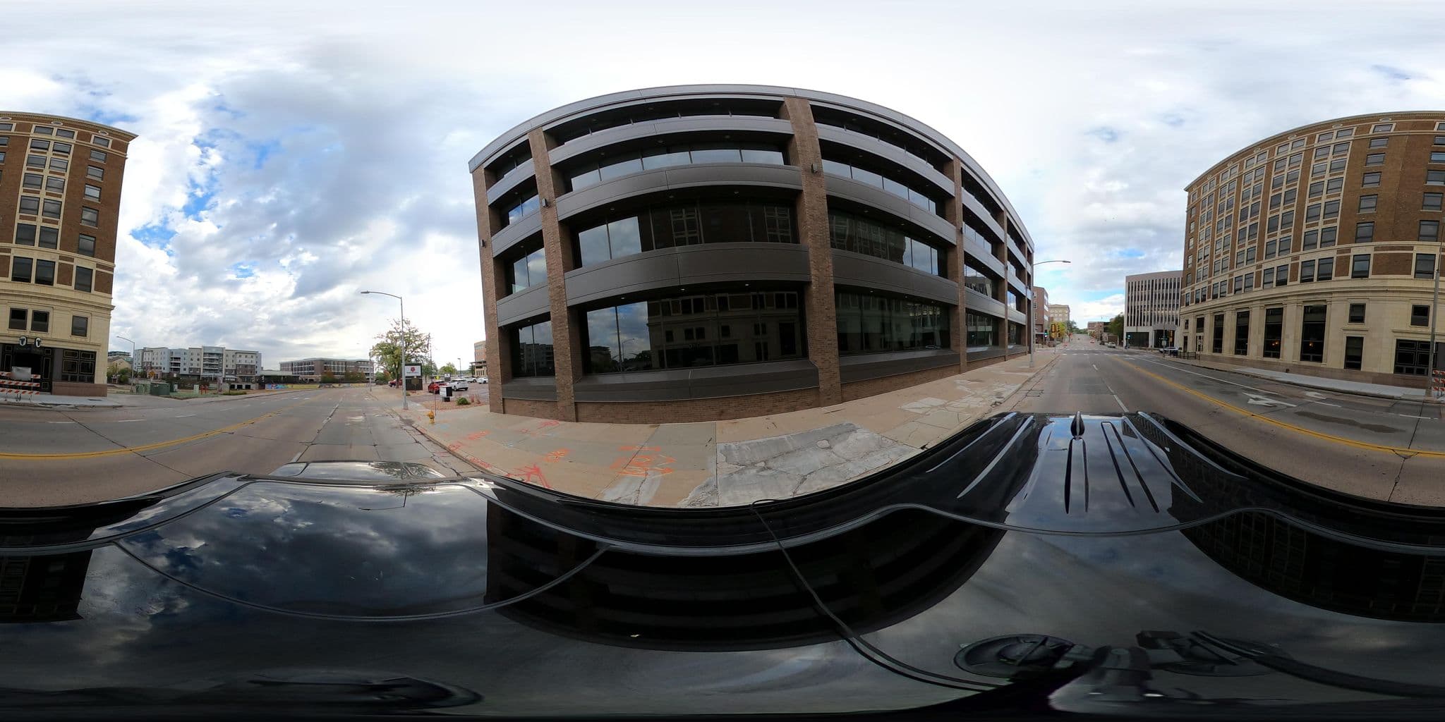 Street view near Hotel on Phillips, Sioux Falls — © justinmeyers (CC BY-SA · Mapillary)