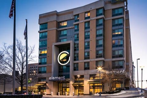 Element Omaha Midtown Crossing, Hotel in Omaha