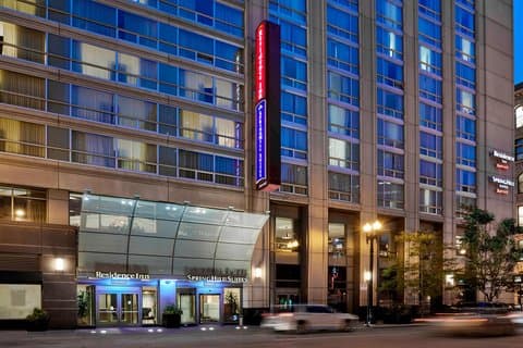 SpringHill Suites Chicago Downtown/River North, Hotel in Chicago Loop