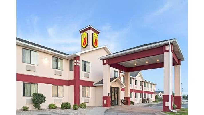 Super 8 Omaha Eppley Airport/Carter Lake, Motel in Carter Lake