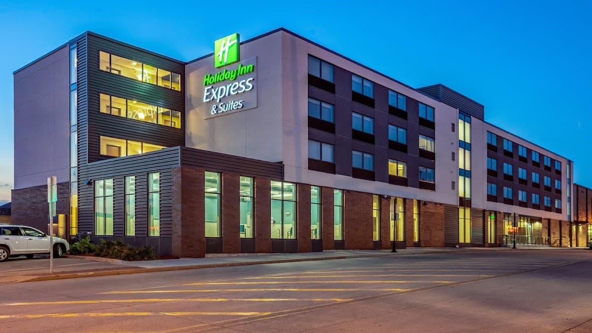 Holiday Inn Express & Suites Platteville, Hotel in Platteville