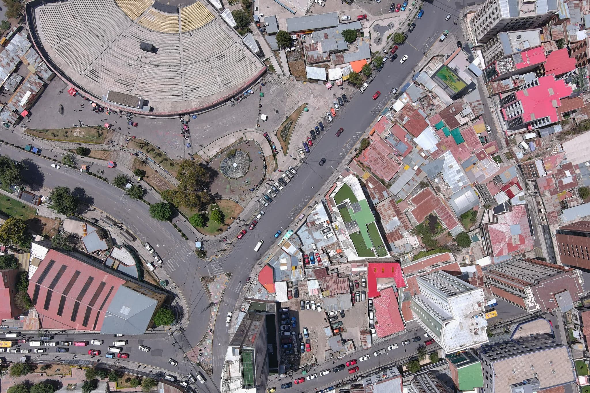 Street view near Edificio PENIEL, La Paz