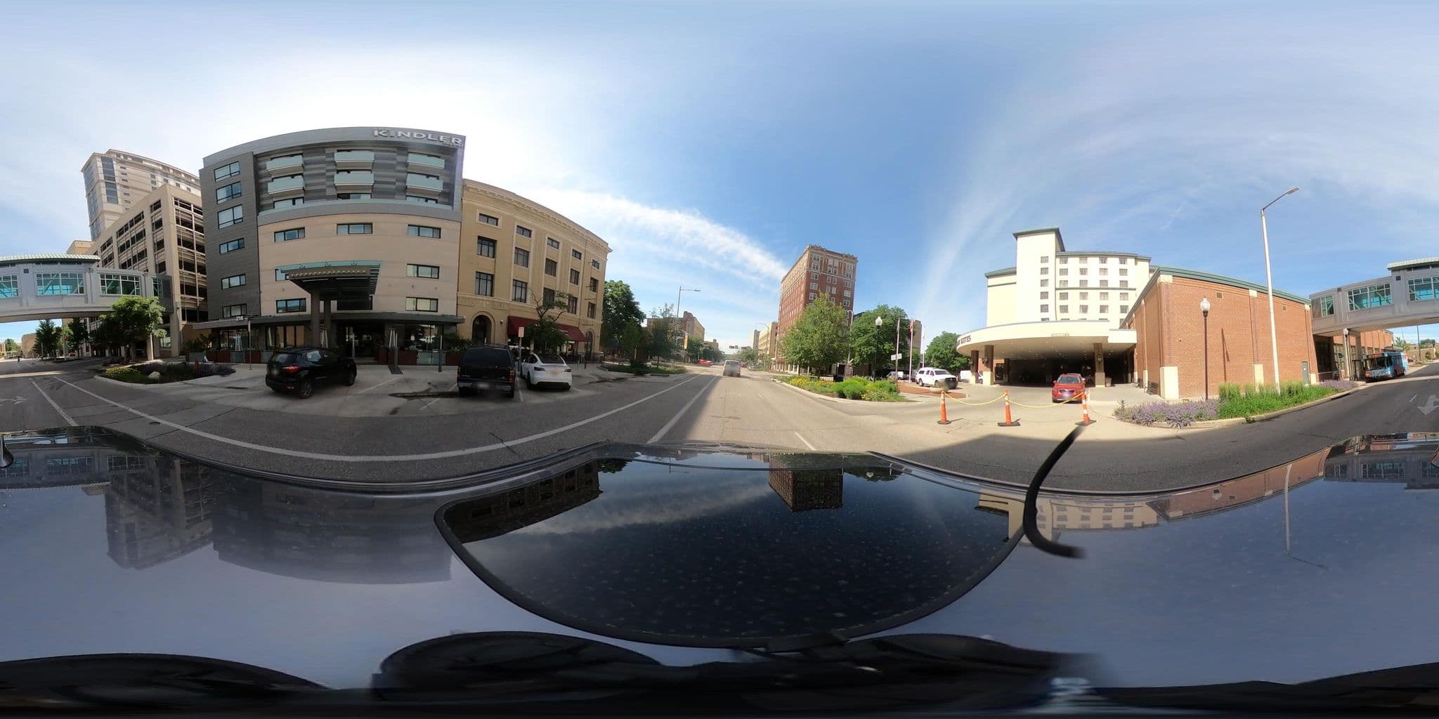 Street view near The Kindler Hotel, Lincoln — © quickness805 (CC BY-SA · Mapillary)