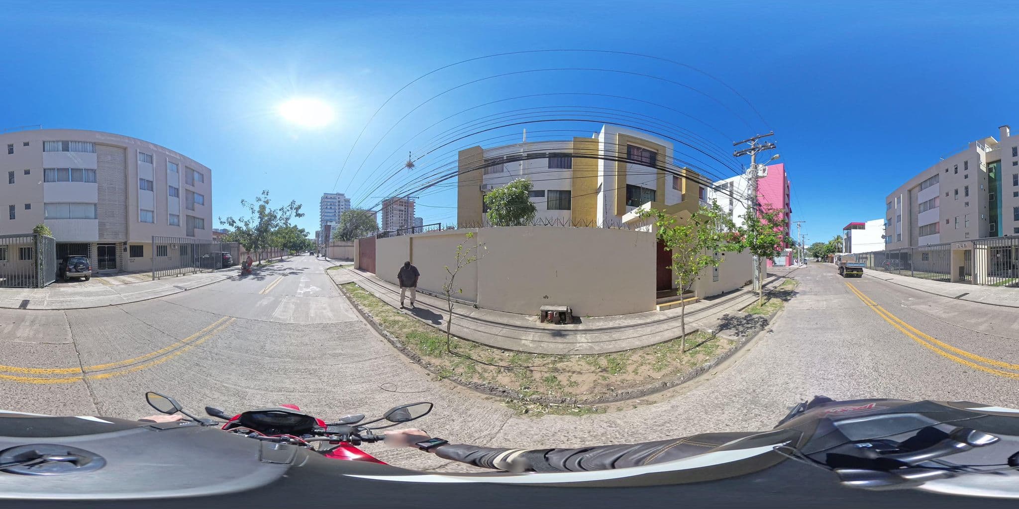 Street view near Condominio Duo, Santa Cruz de la Sierra
