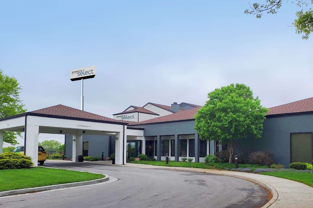 Sonesta Select Kansas City South Overland Park, Hotel in Leawood