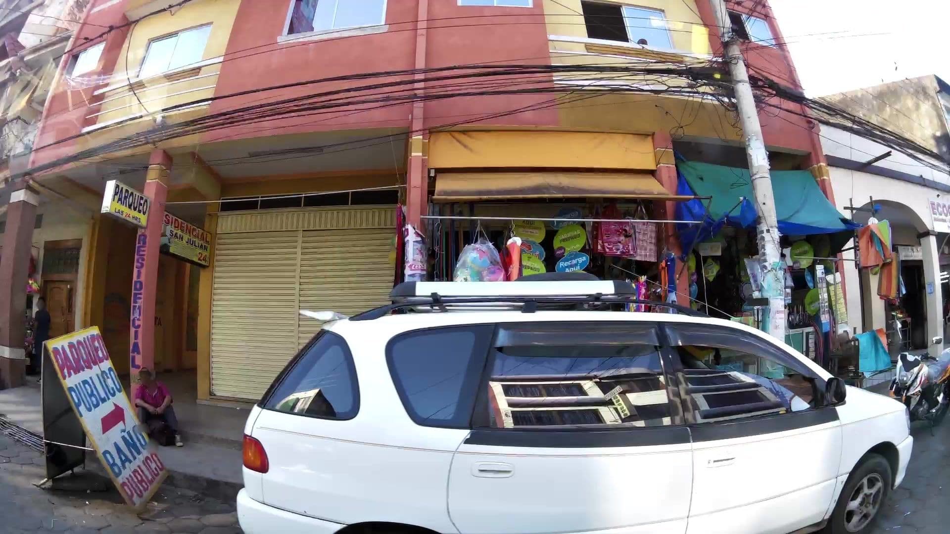 Street view near Residencial San Julian, Santa Cruz de la Sierra