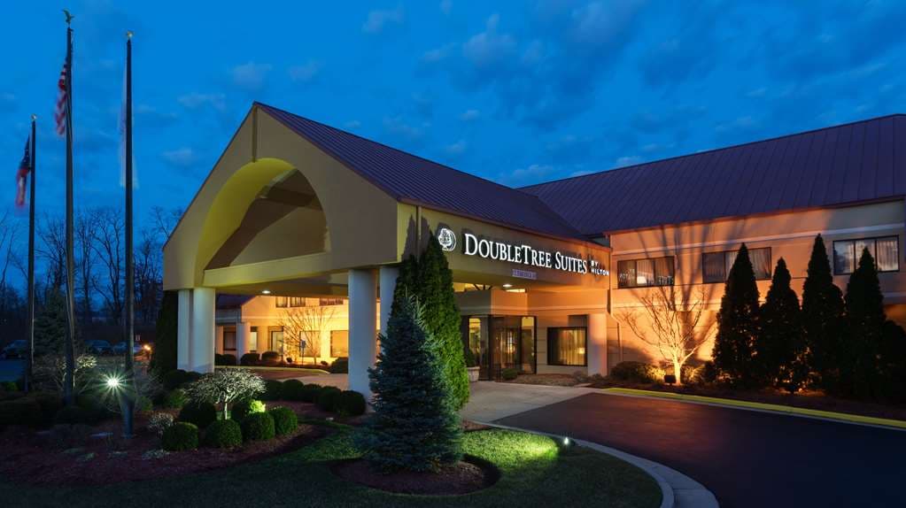 DoubleTree Suites Hotel Cincinnati - Blue Ash, Hotel in Highpoint