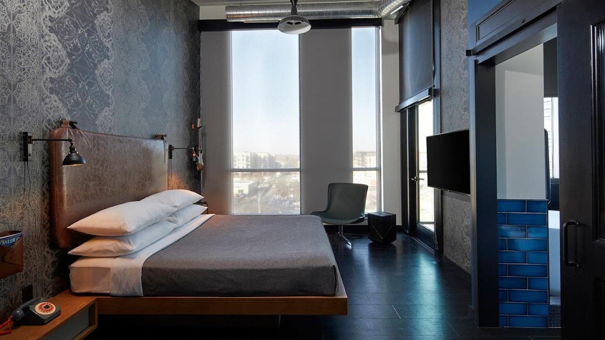 Moxy Minneapolis Uptown, Hotel in Saint Louis Park