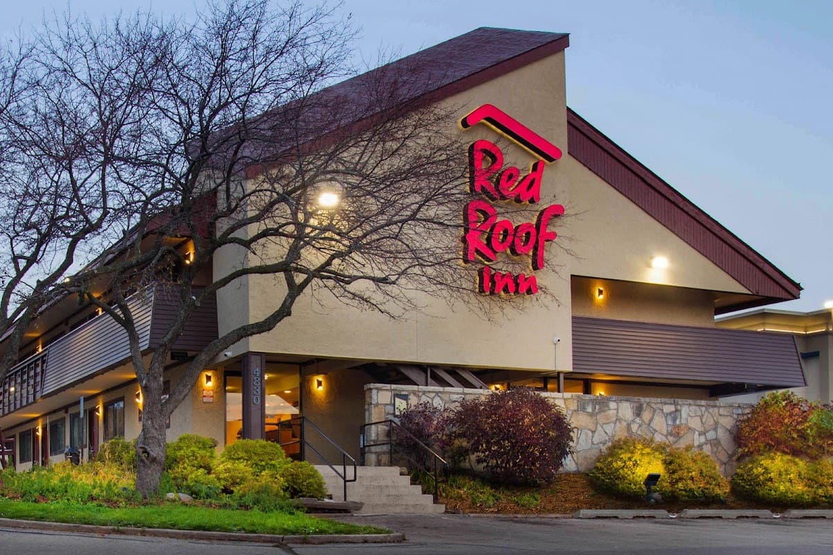 Red Roof Inn Madison, WI, Hotel in Maple Bluff