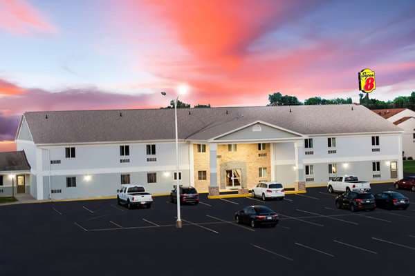 Super 8 by Wyndham Sidney, Motel in Sidney
