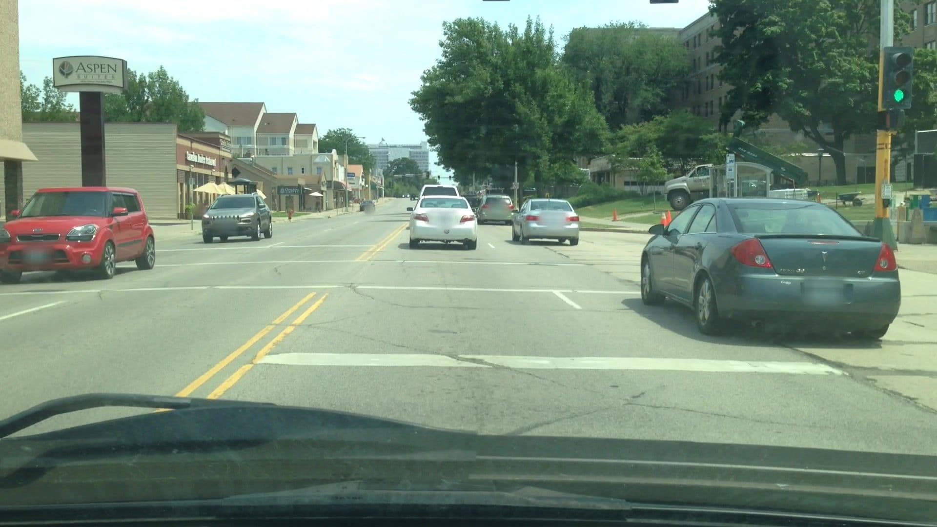 Street view near Aspen Select, Byron — © lvl5 (CC BY-SA · Mapillary)