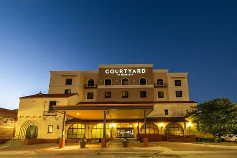 Courtyard by Marriott Wichita at Old Town, Hotel in Wichita
