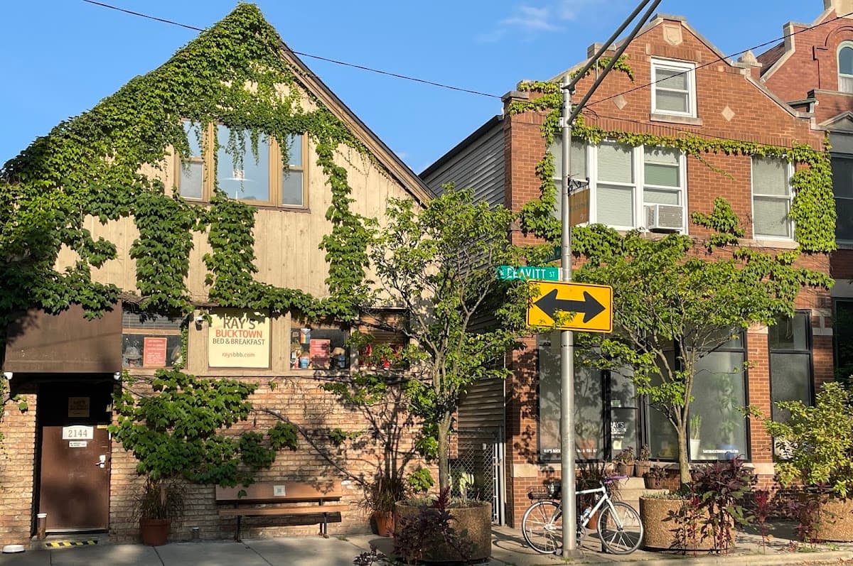 Ray's Bucktown Bed & Breakfast, Guesthouse in Logan Square