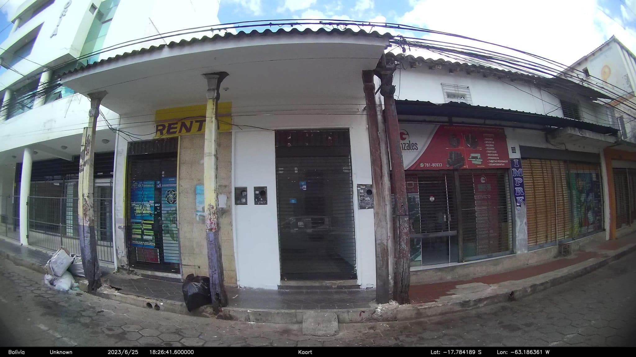 Street view near La Siesta, Santa Cruz de la Sierra