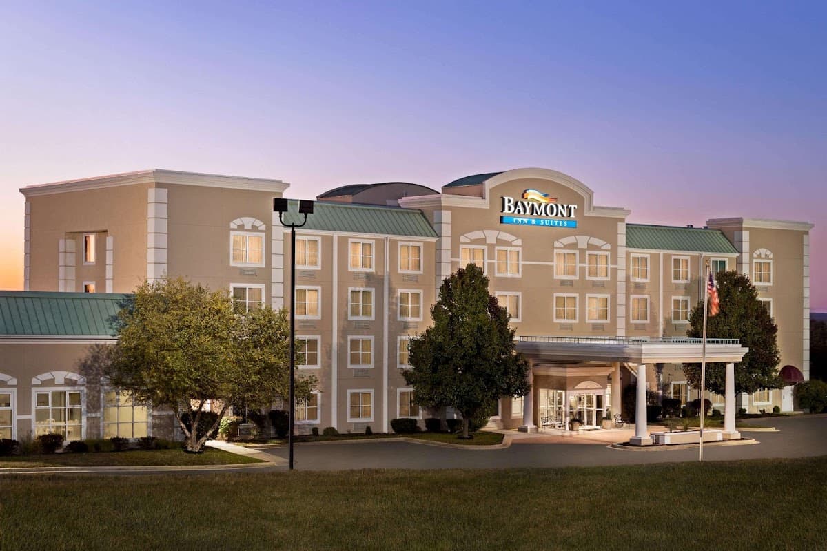 Baymont Ft. Leonard/Saint Robert, Hotel in Saint Robert
