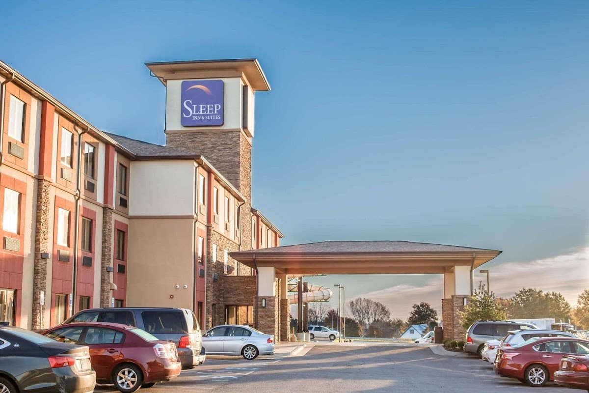 Sleep Inn & Suites Indoor Waterpark, Hotel in Liberty