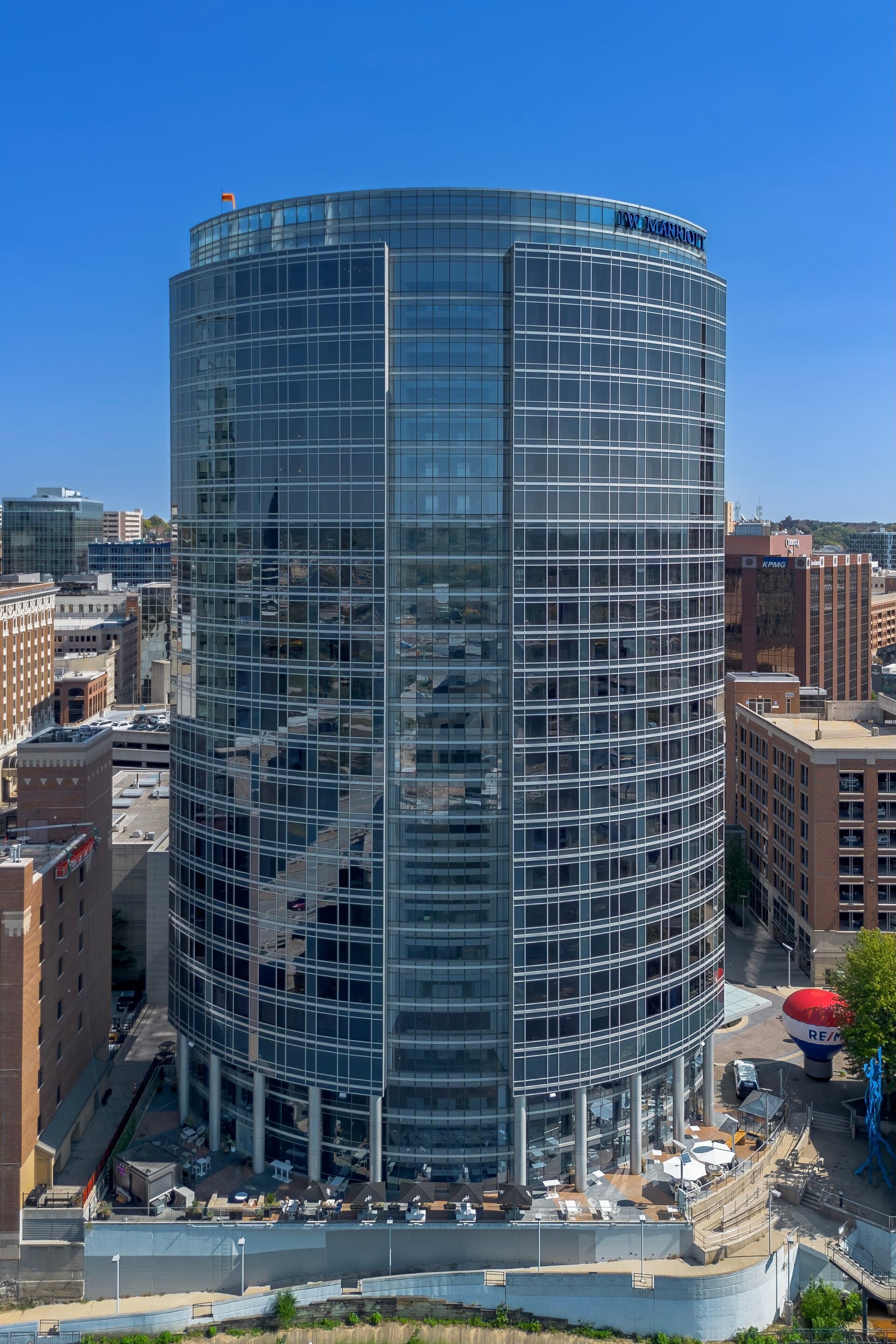 JW Marriott Grand Rapids (via Wikimedia Commons, CC0)