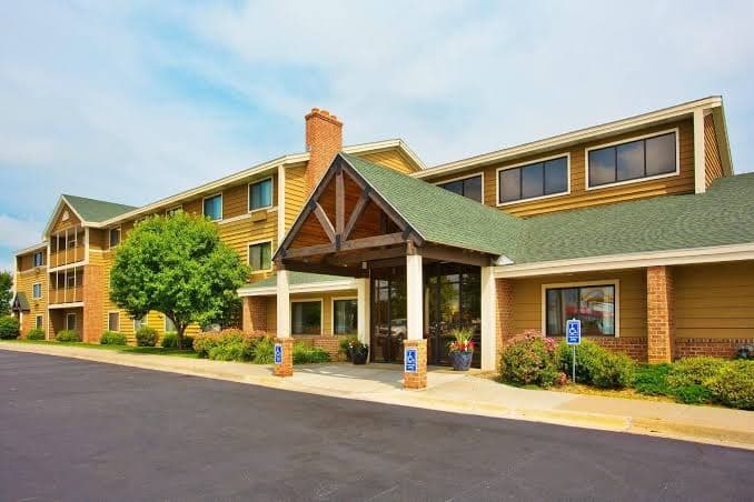 AmericInn by Wyndham Kearney, Hotel in Kearney