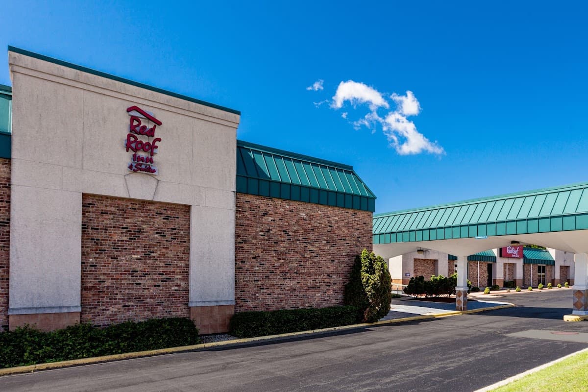 Red Roof Inn - DeKalb, Hotel in DeKalb