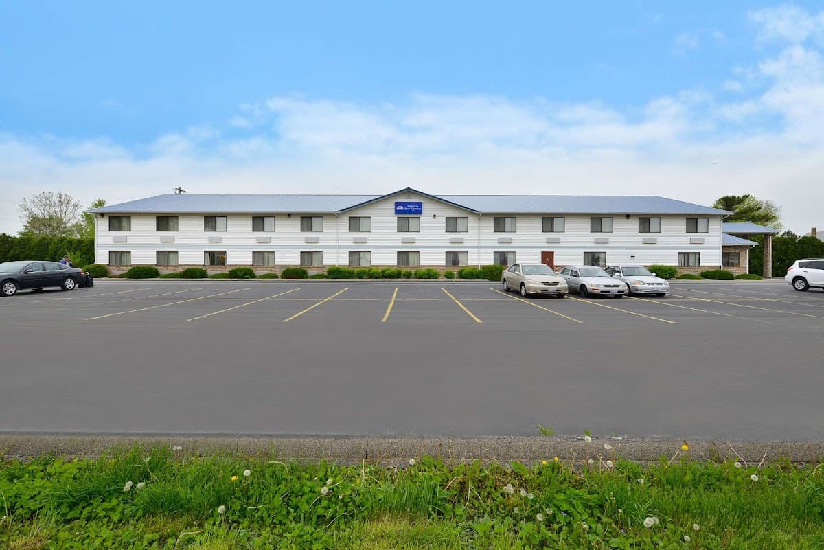 Americas Best Value Inn, Motel in Champaign