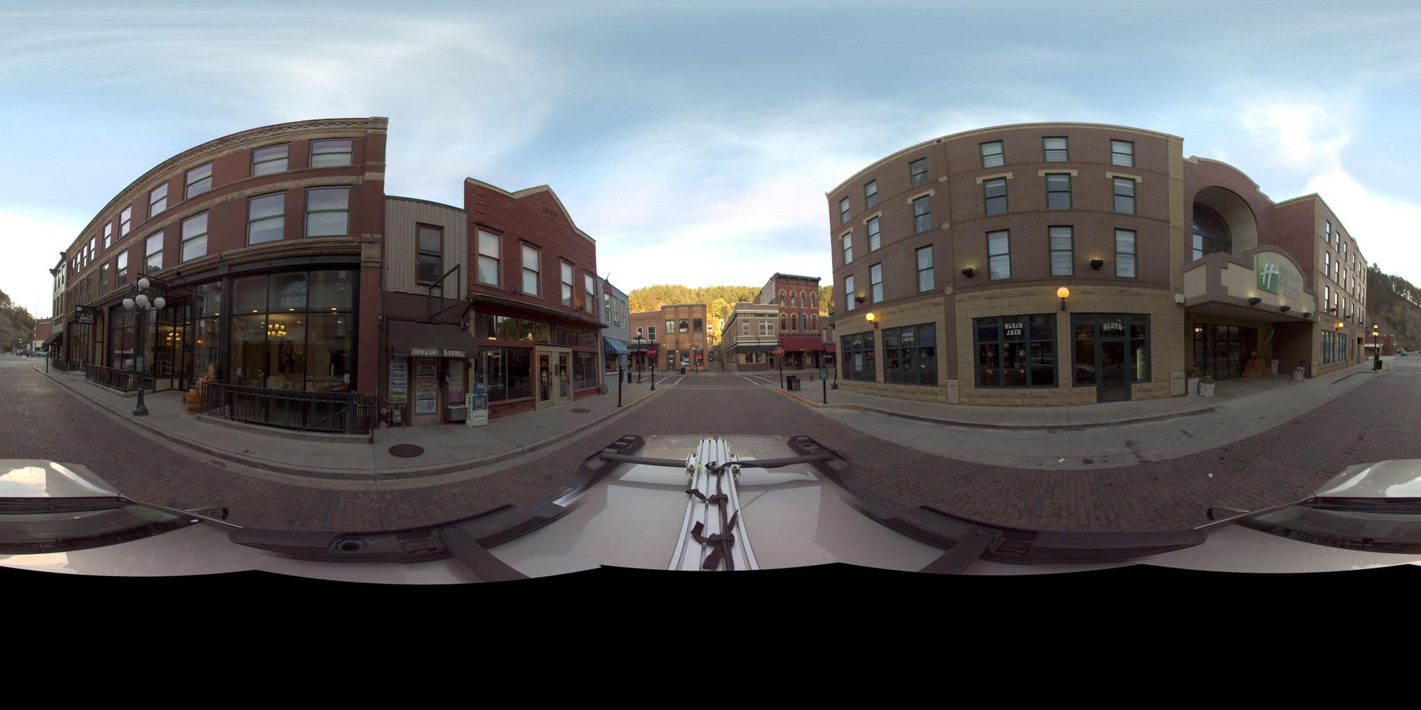Street view near Holiday Inn Express Hotel & Gaming, Deadwood — © lfuser (CC BY-SA · Mapillary)