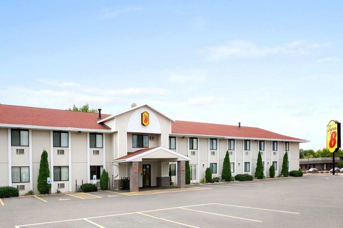 Super 8 Eau Claire WI, Motel in Eau Claire